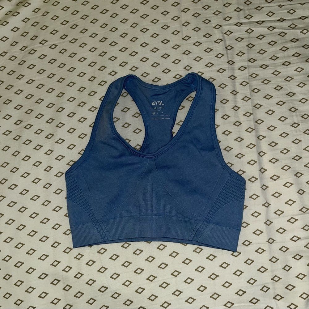 Aybl seamless sport bra size xs